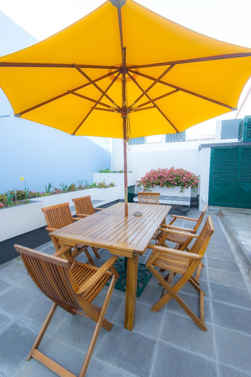 Comercial Boutique Guest House Понта Делгада Екстериор снимка