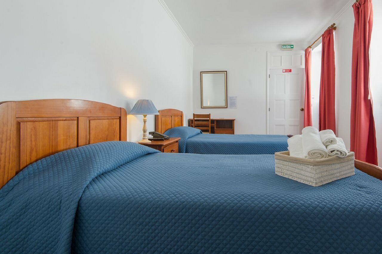 Comercial Boutique Guest House Понта Делгада Екстериор снимка