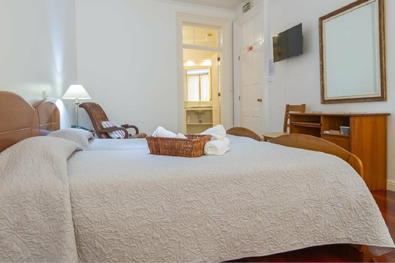 Comercial Boutique Guest House Понта Делгада Екстериор снимка
